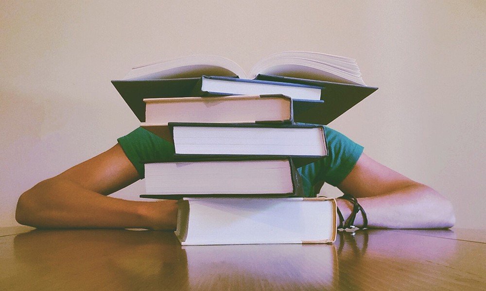 CONCURSO LITERARIO DE RELATO CORTO  “CIUDAD DE CASPE” 10