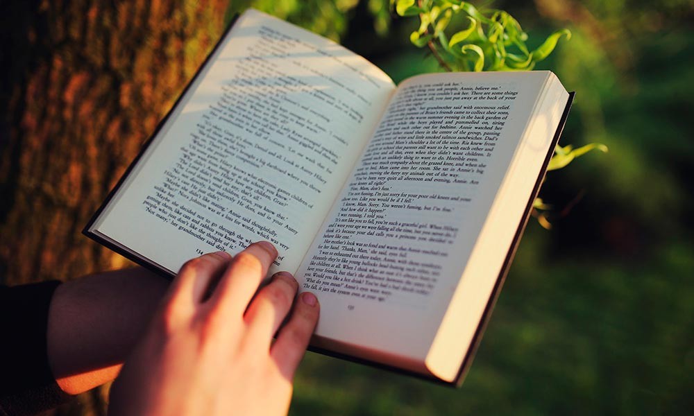 CERTAMEN DE RELATOS PABLO DE OLAVIDE 6