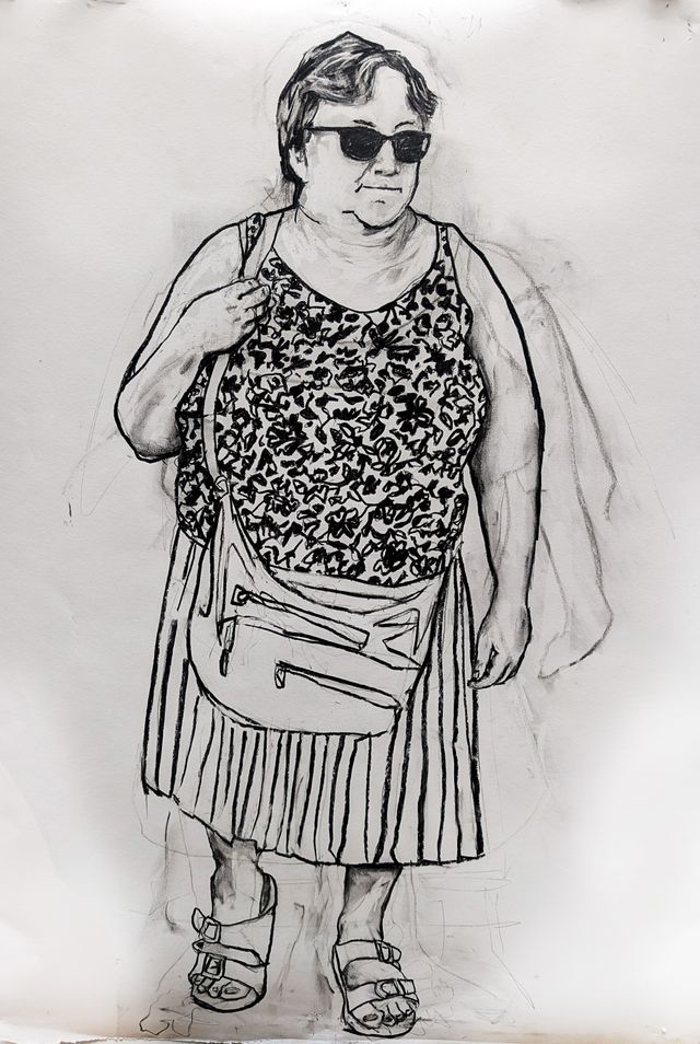 Woman with sunglasses