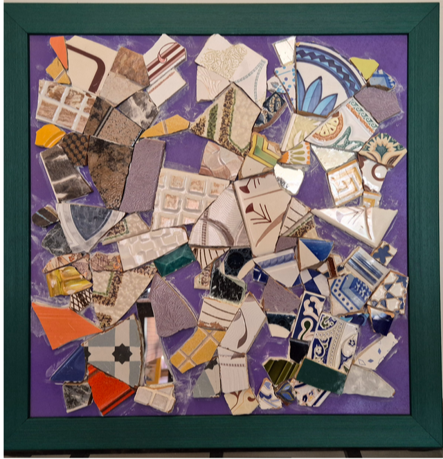 EL MUNDO ES MORADO Y VERDE